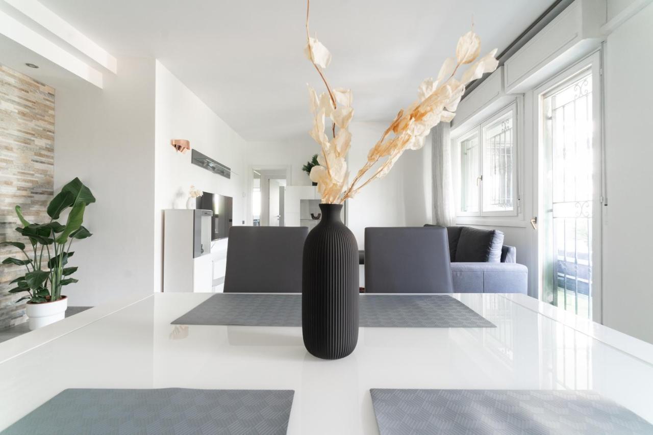 Oasis Luxury - A.C/Terrace/2Bedrooms Μπέργκαμο Εξωτερικό φωτογραφία